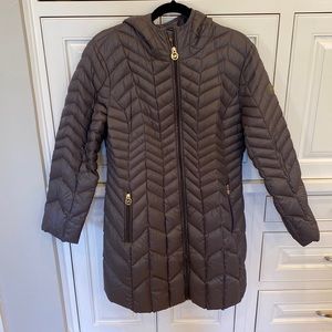 Michael Kors puffer coat/jacket! Hooded. Gray color. Worn one time!!